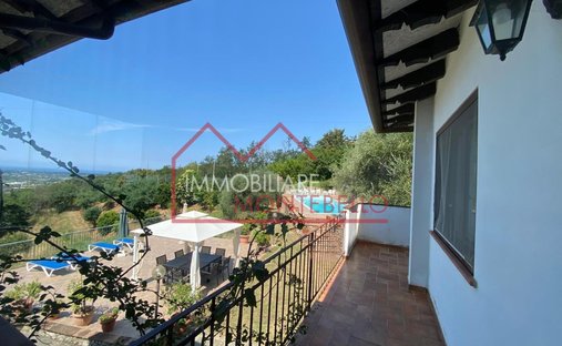 Villa in Capezzano Pianore, Camaiore, Tuscany 1