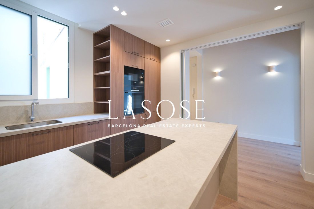 Apartment in Eixample, Barcelona, Spain 5 - 18321063