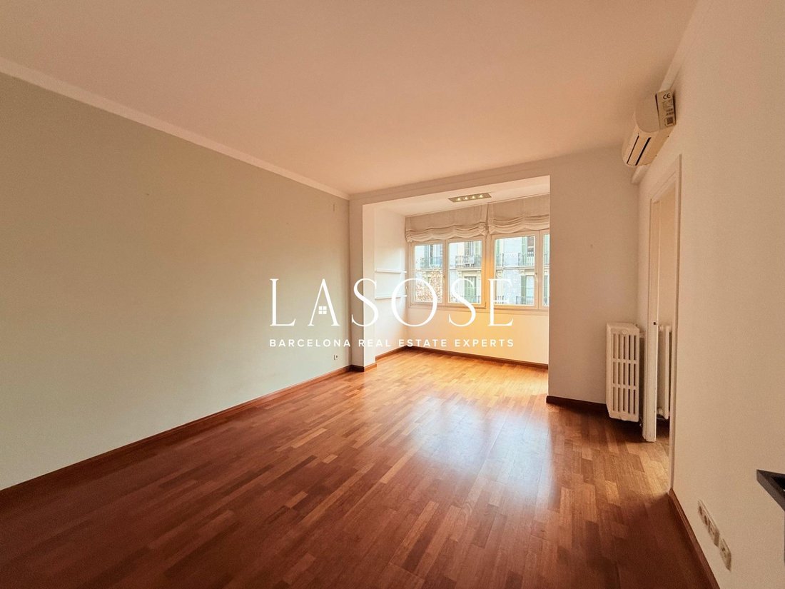Apartment in Eixample, Barcelona, Spain 1 - 18320232