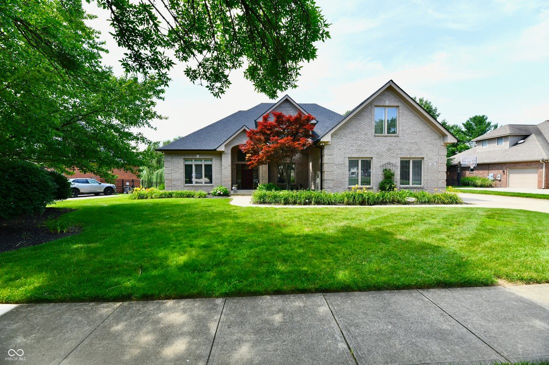 House in Greenwood, Indiana, United States 1 - 18321709