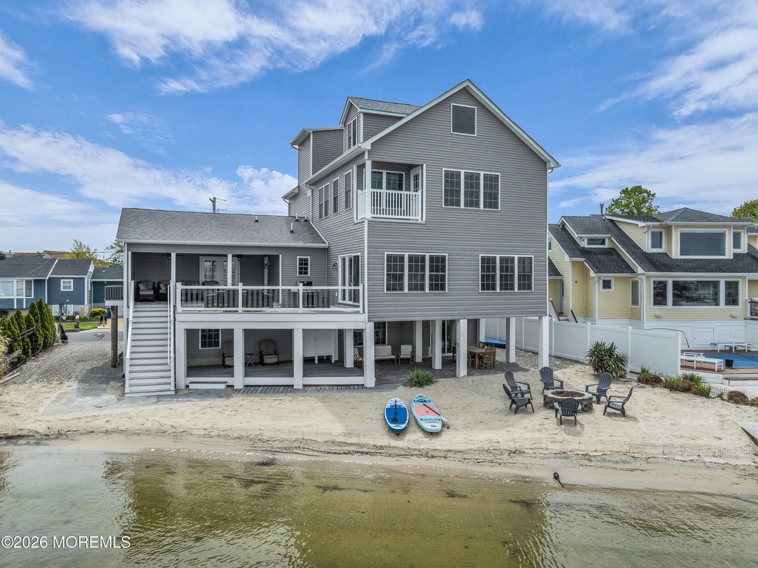 House in Toms River, New Jersey, United States 3 - 18322352