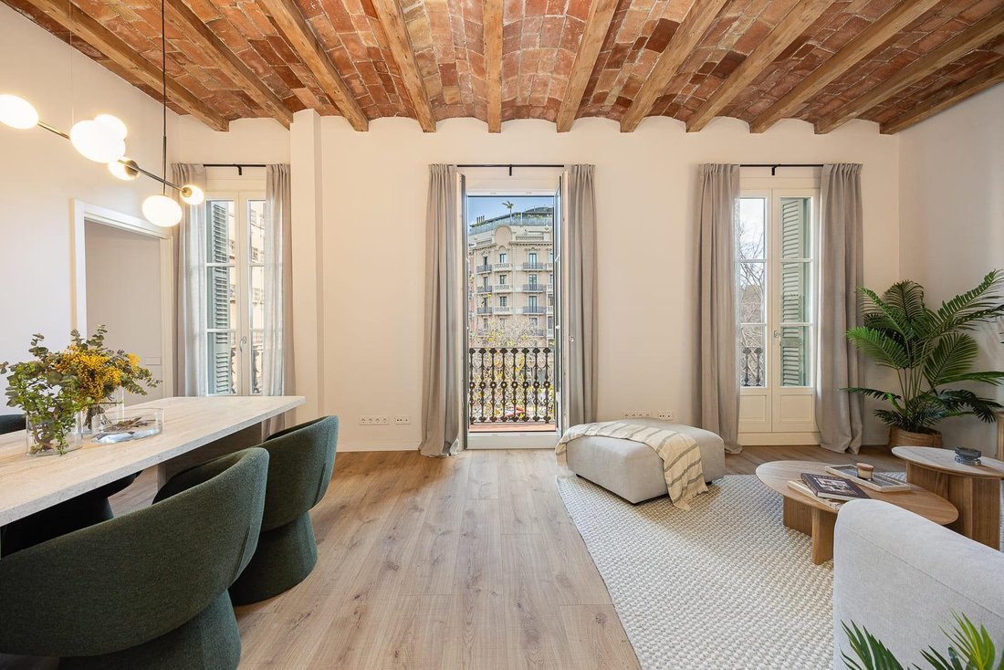 Apartment in Eixample, Barcelona, Spain 2 - 18320184