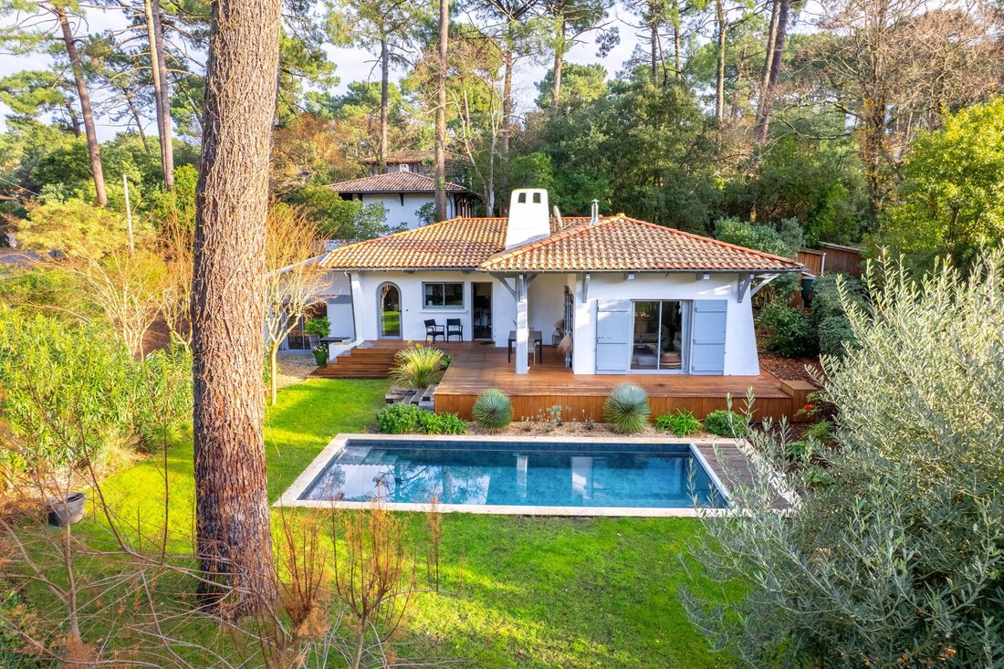 House in Aiguillon, Arcachon, France 2 - 18322799