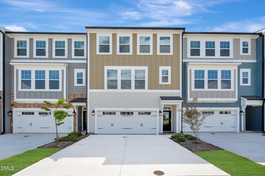 Townhouse in Apex, North Carolina, United States 3 - 18321191