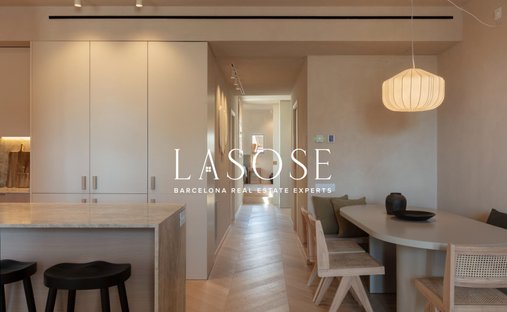Penthouse in Ciutat Vella, Barcelona, Spain 1