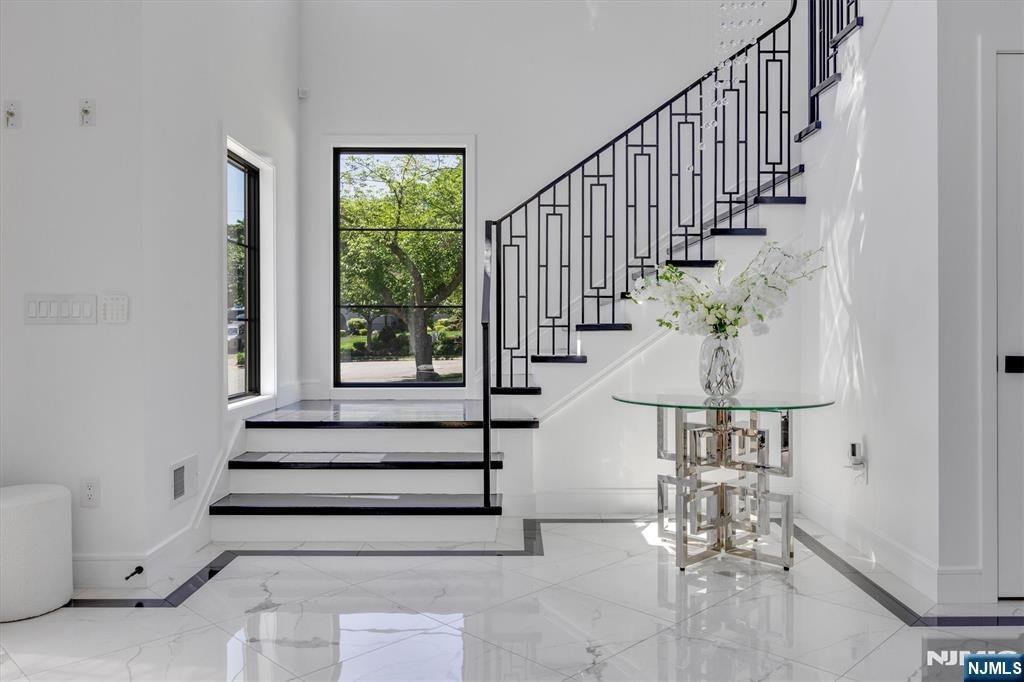 House in Paramus, New Jersey, United States 3 - 18323188
