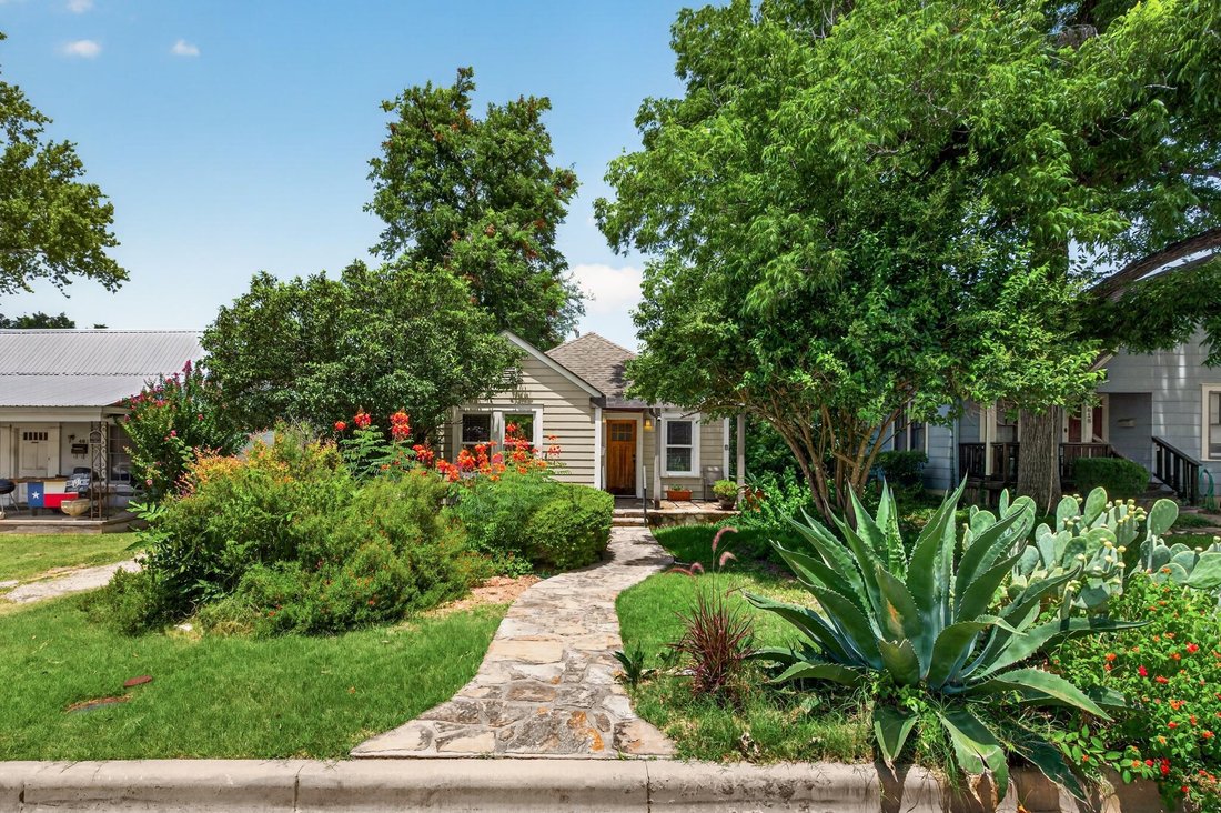 House in Austin, Texas, United States 5 - 18318375