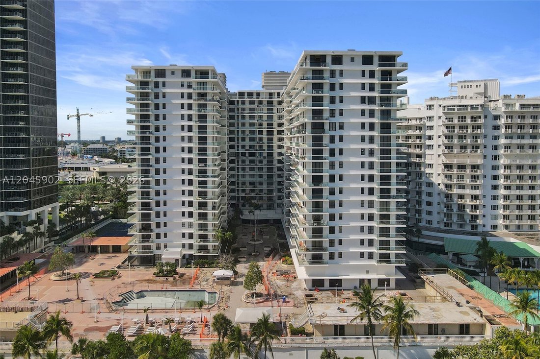 Condo in Bal Harbour, Florida, United States 1 - 18321789