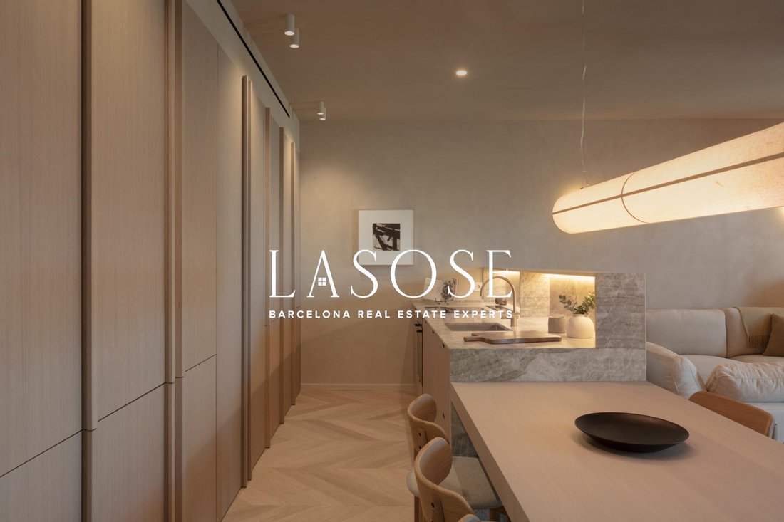 Apartment in Ciutat Vella, Barcelona, Spain 4 - 18318982