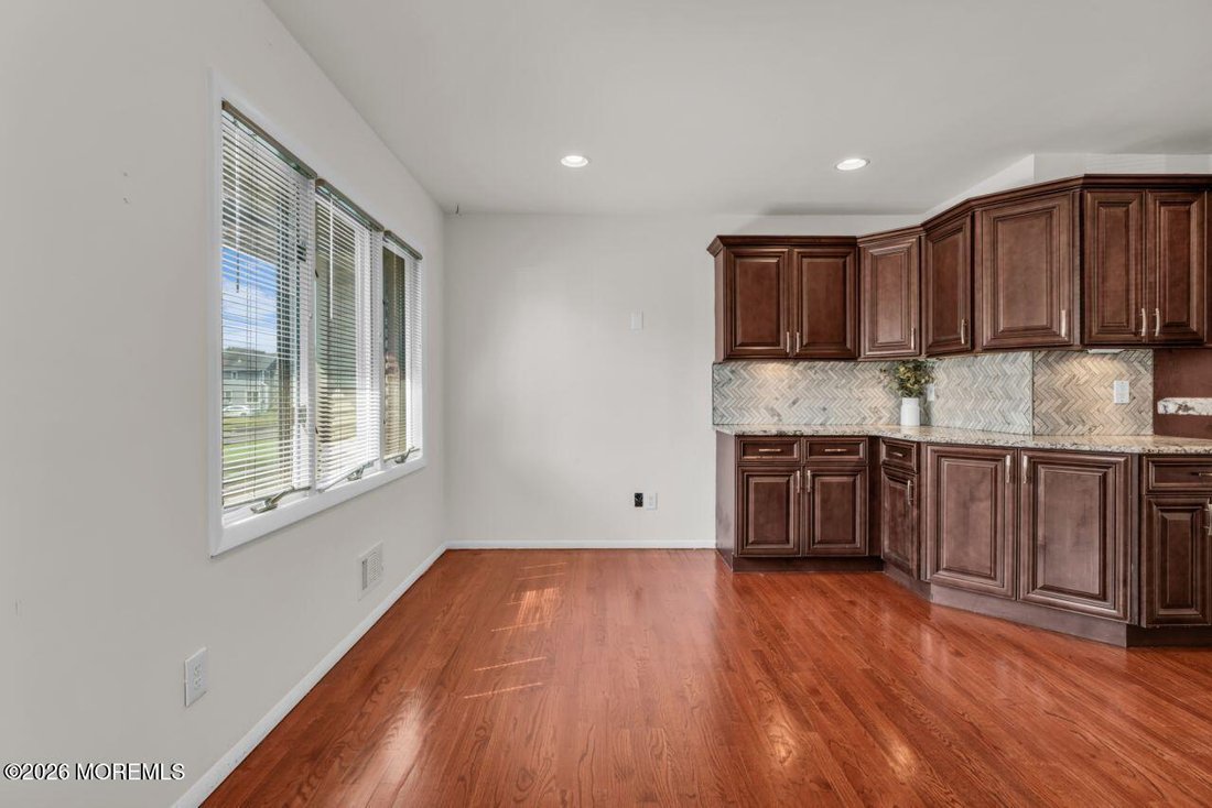 Casa a Clark, New Jersey, Stati Uniti 5 - 18318544