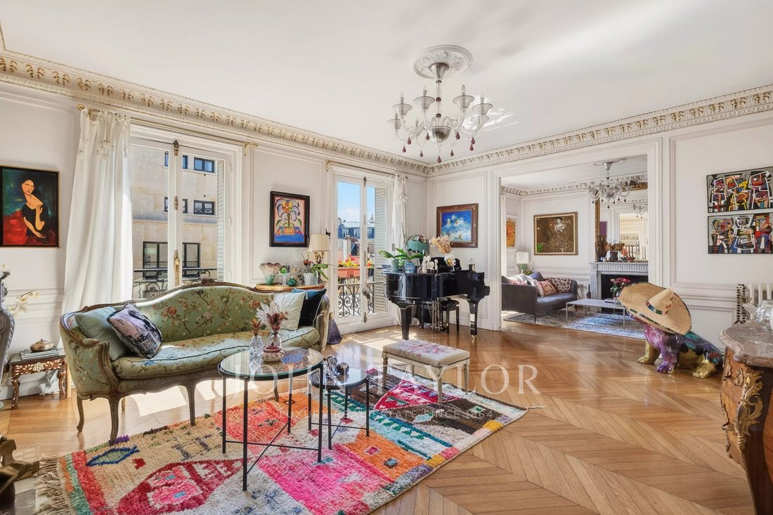 Apartment in Muette Nord, Paris 16e Arrondissement, Paris 1 - 18323176