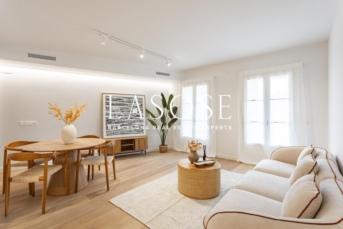 Apartment in Ciutat Vella, Barcelona, Spain 1 - 18319836