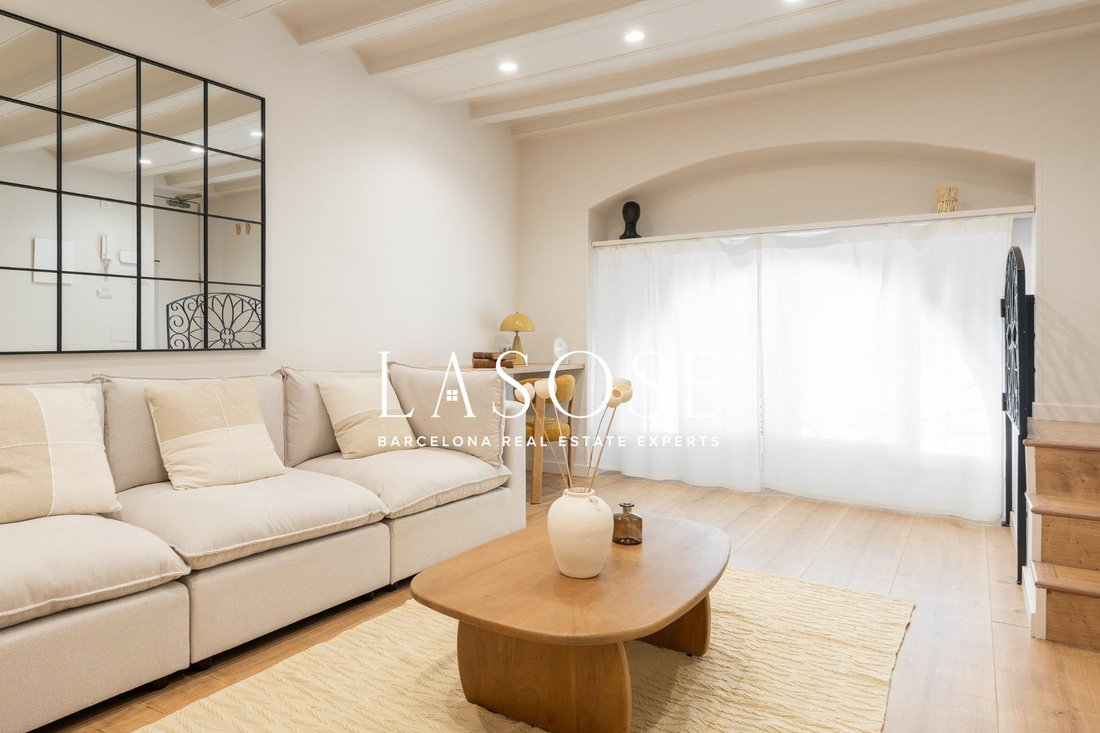 Apartment in Ciutat Vella, Barcelona, Spain 3 - 18319819