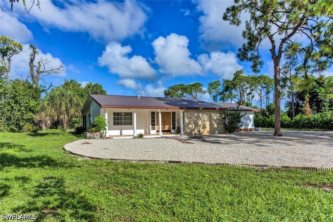 House in Naples, Florida, United States 3 - 18318640