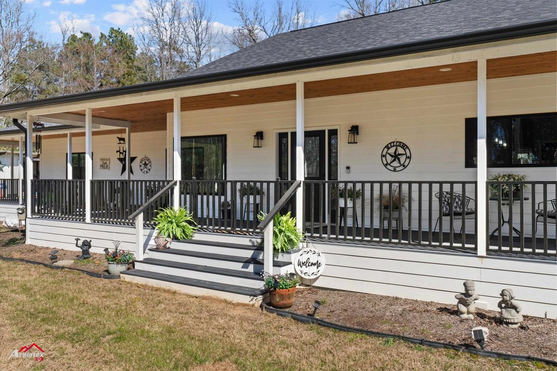 House in Naples, Texas, United States 4 - 17792085