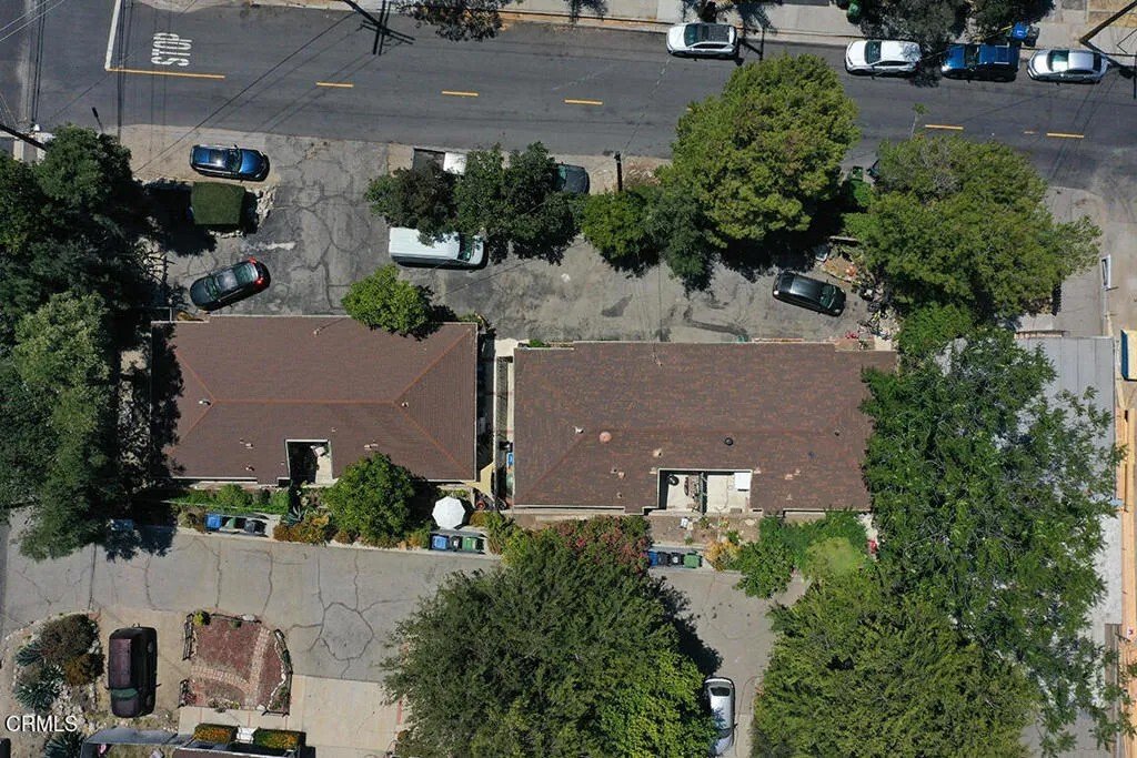 Los Angeles, California, United States 4 - 18321932