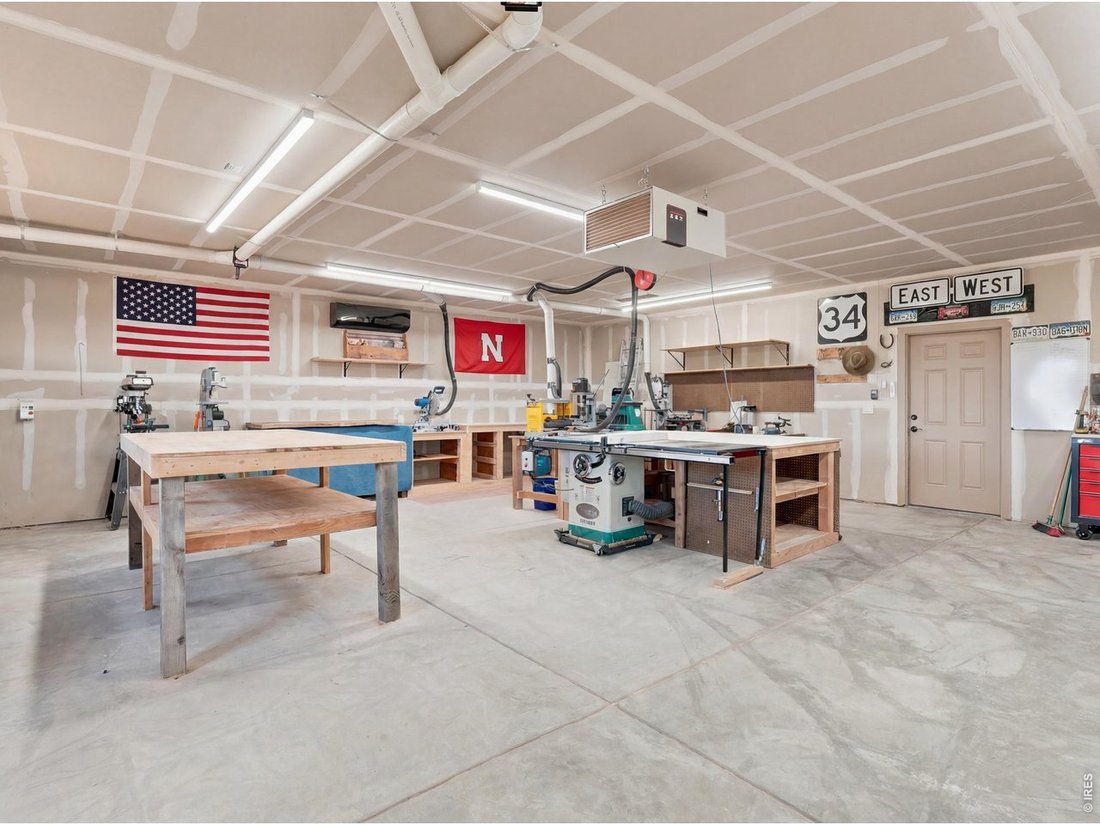 Eaton, Colorado, United States 3 - 18318236