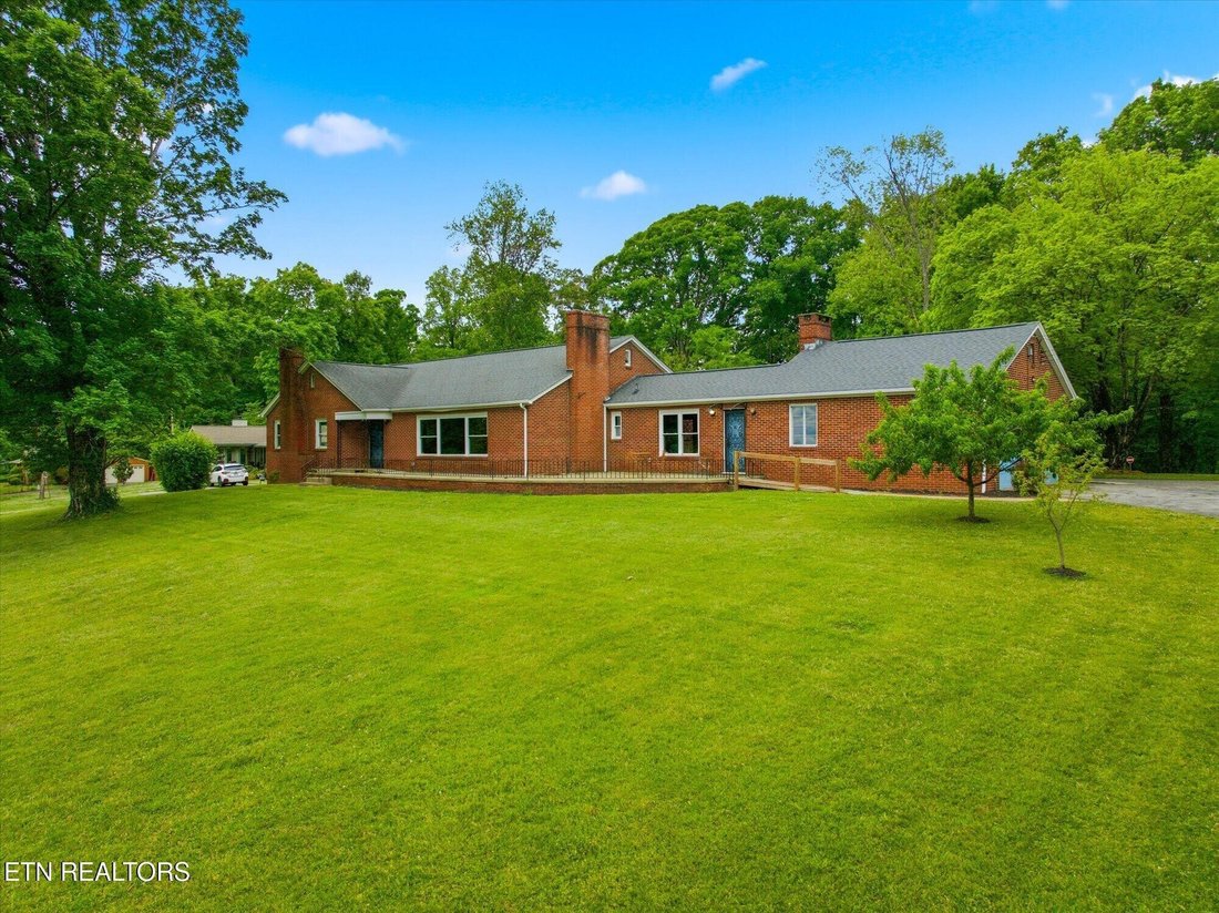 House in Knoxville, Tennessee, United States 4 - 18322143