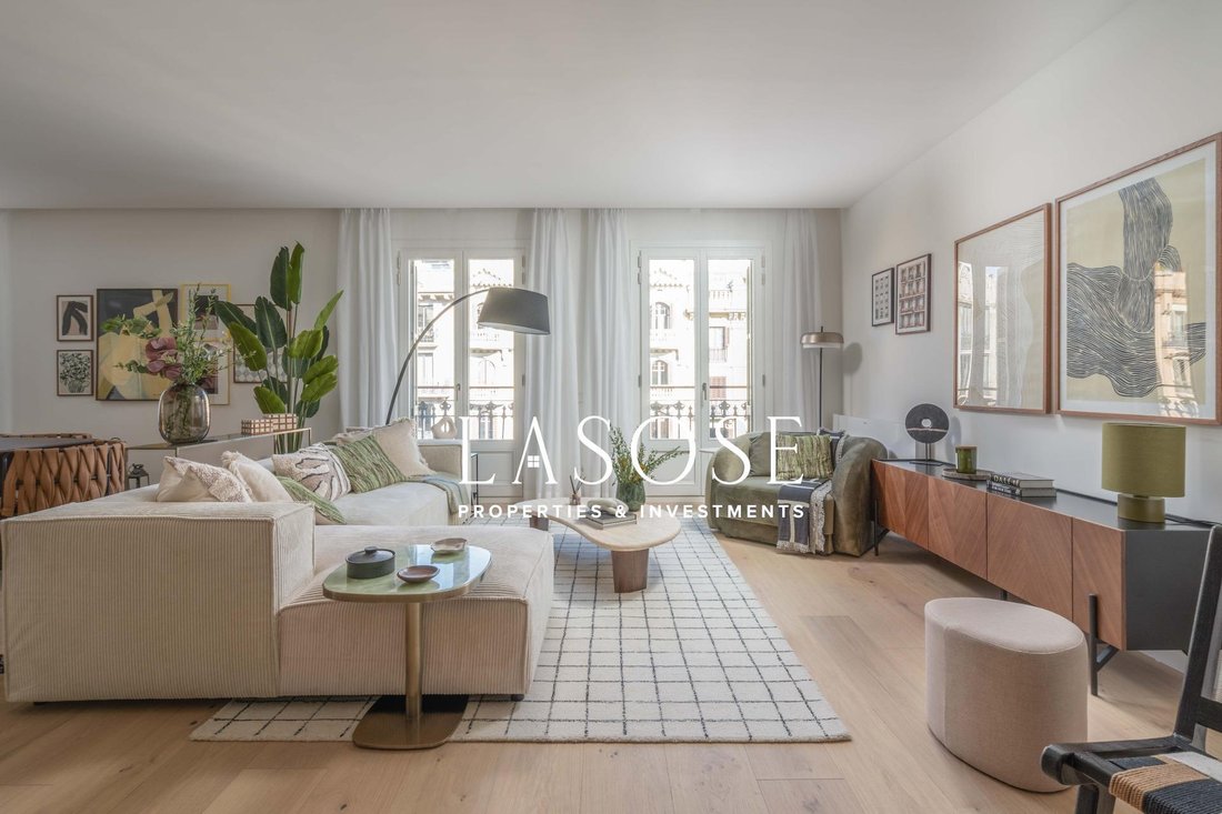 Apartment in Eixample, Barcelona, Spain 1 - 18319971