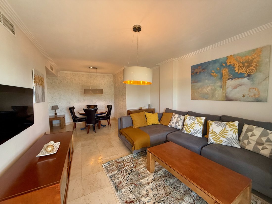 Apartment in Benahavis, Andalusia, Spain 2 - 18319246