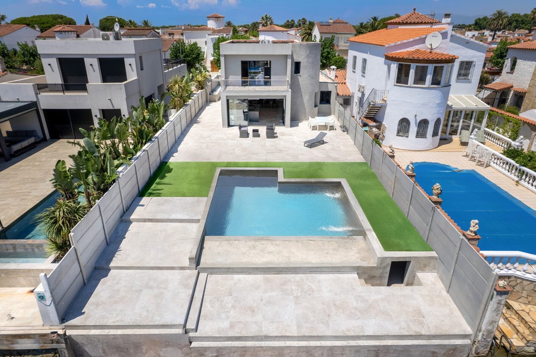 House in Empuriabrava, Catalonia, Spain 2 - 18317871