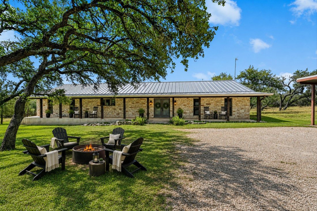 House in Wimberley, Texas, United States 1 - 18318361