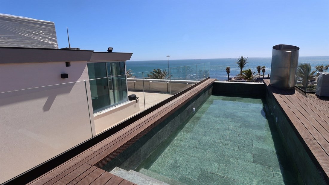 Apartment in Carcavelos e Parede, Lisbon, Portugal 1 - 18322873