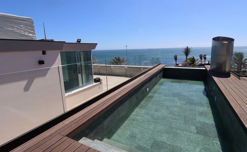 Apartment in Carcavelos e Parede, Lisbon, Portugal 1