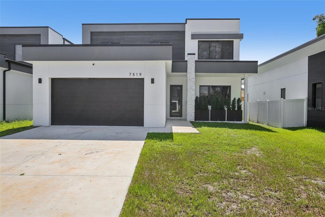 House in Tampa, Florida, United States 1 - 18321155