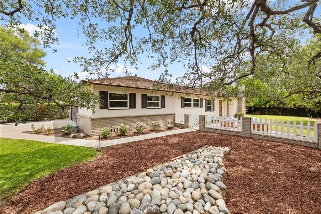 House in Arcadia, California, United States 1 - 18321956