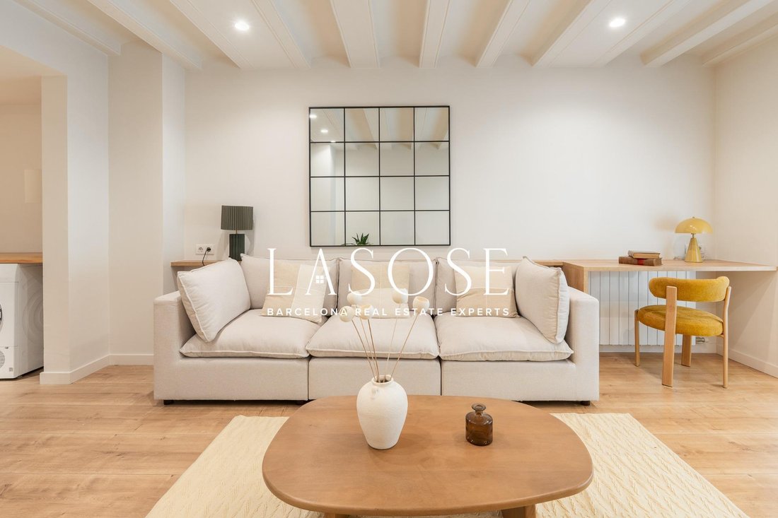 Apartment in Ciutat Vella, Barcelona, Spain 4 - 18319819
