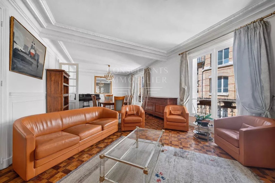 Apartment in Muette Nord, Paris 16e Arrondissement, Paris 5 - 18317971