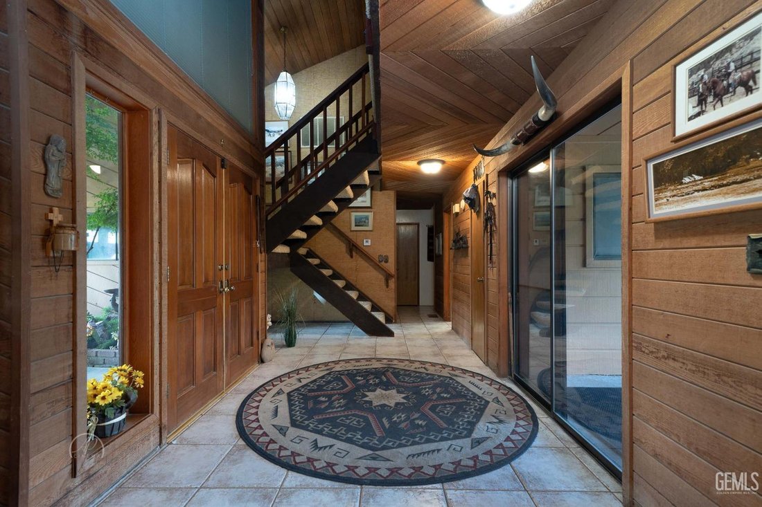 House in Bakersfield, California, United States 5 - 18319440