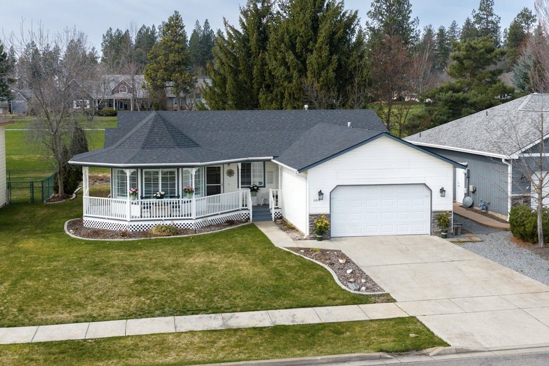 Casa a Post Falls, Idaho, Stati Uniti 1 - 18319463