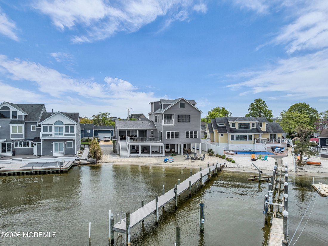 House in Toms River, New Jersey, United States 1 - 18322352