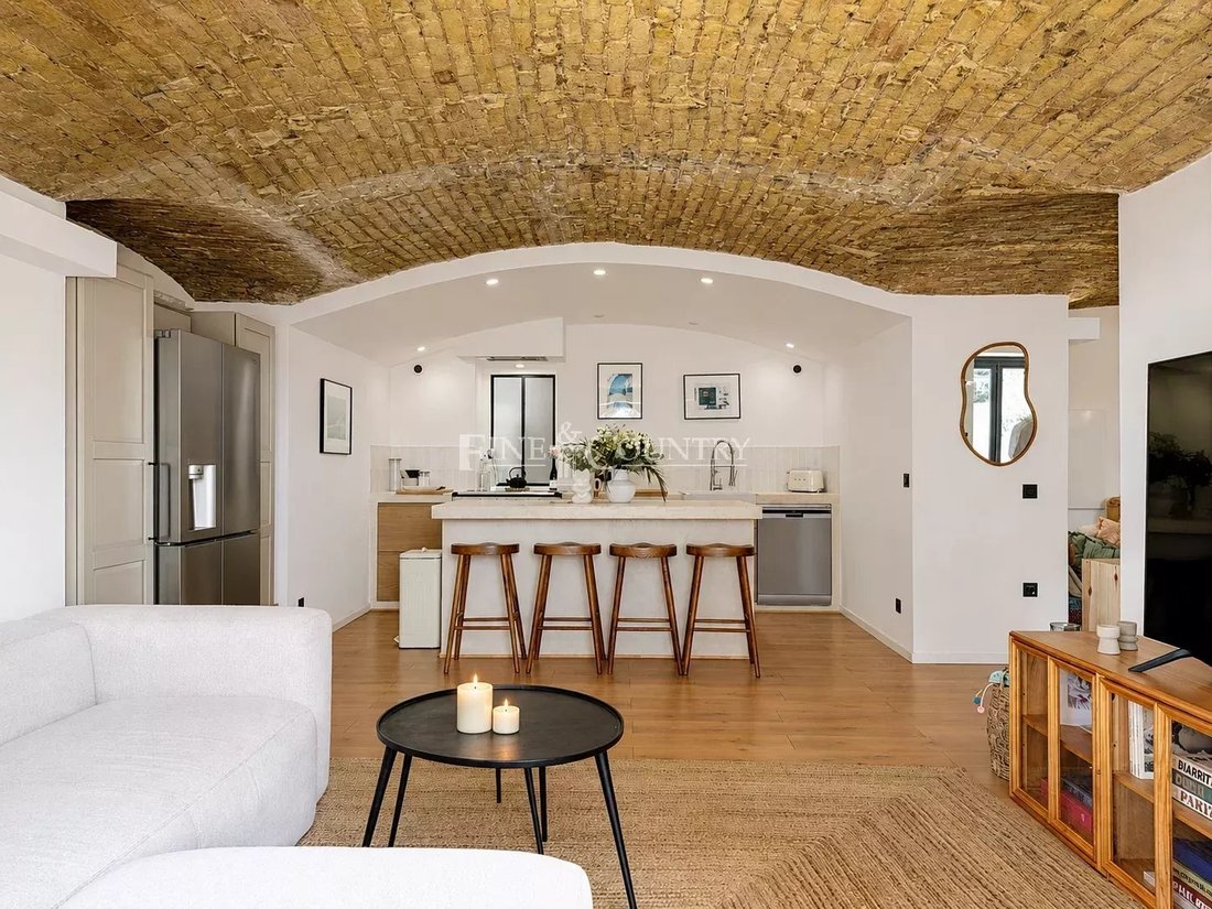 Apartment in Broussailles, Cannes, France 3 - 18319722