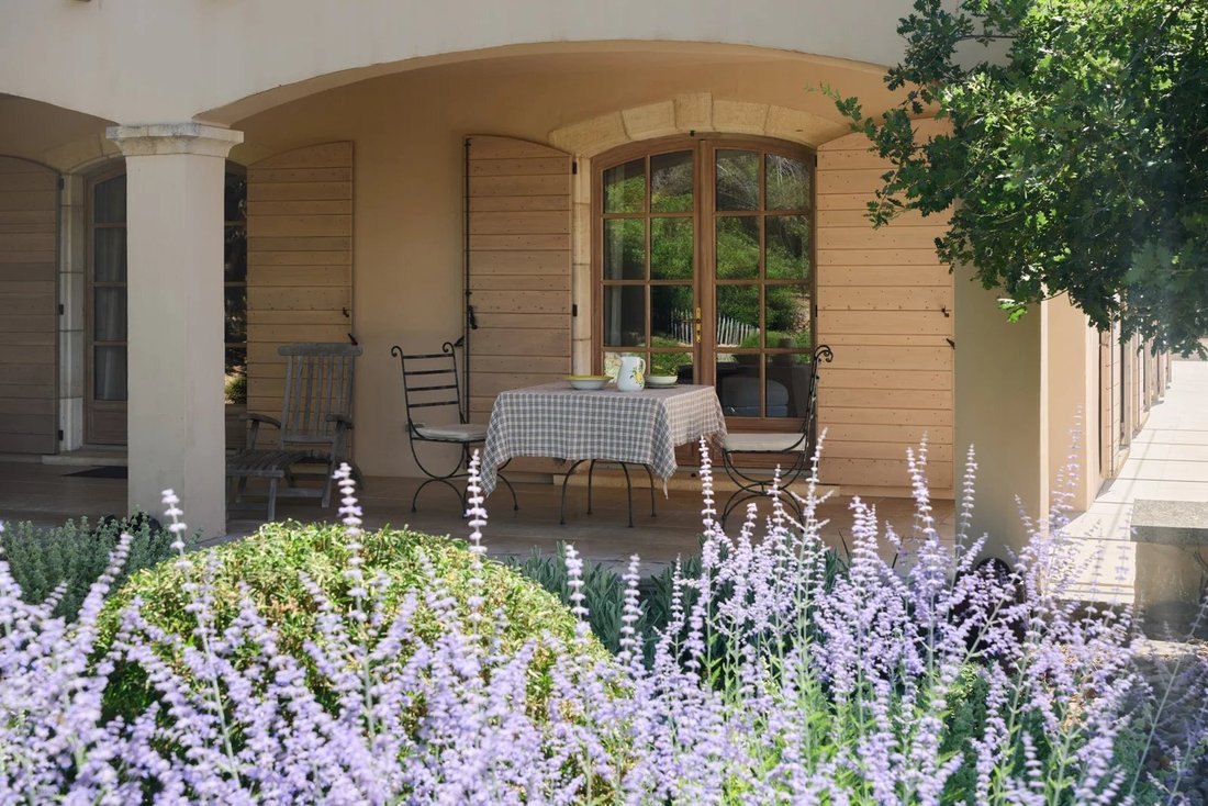 Villa in Entrecasteaux, Provence-Alpes-Côte d'Azur, France 5 - 14833640
