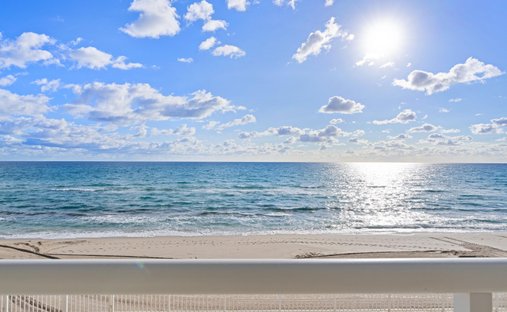 Condo in Palm Beach, Florida, United States 1