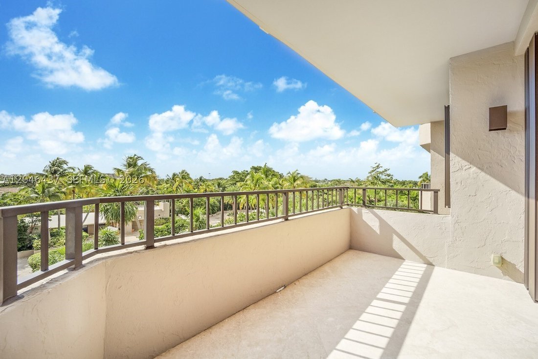 Condo in Key Biscayne, Florida, United States 1 - 18321781