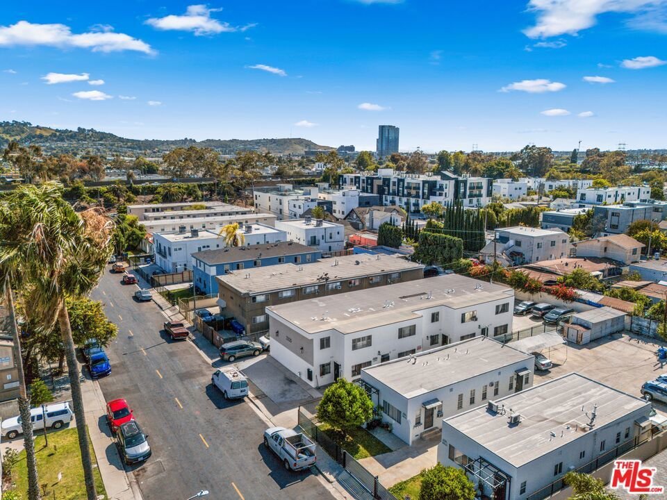 Los Angeles, California, United States 2 - 18321746
