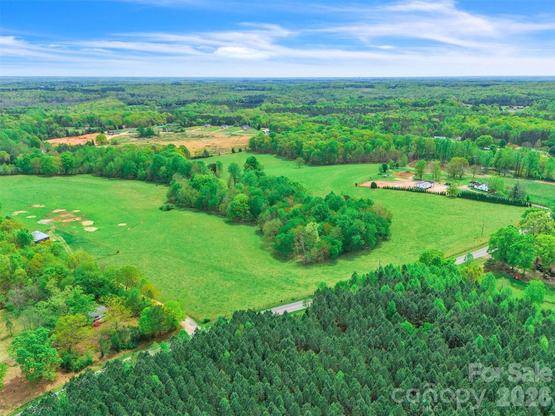 Land in Catawba, North Carolina, United States 5 - 18319152