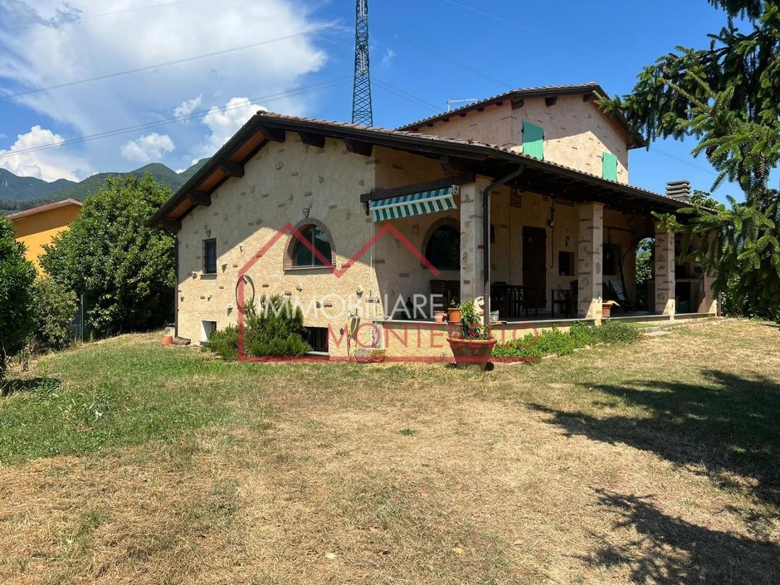 Camaiore, Tuscany, Italy 2 - 18321422