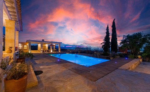 Casa in Egina, Attica, Grecia 1