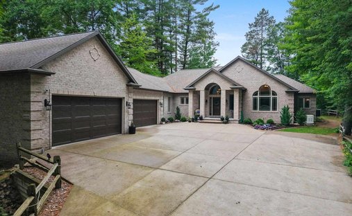 House in Legend Lake, Wisconsin, United States 1