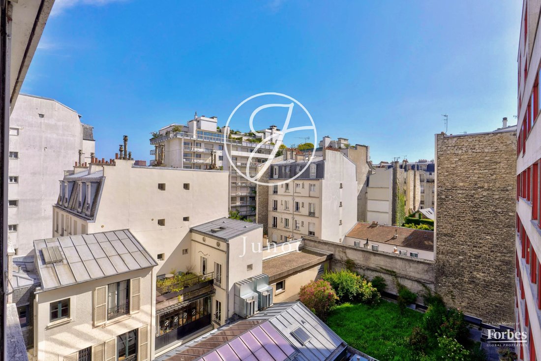 Apartment in Muette Nord, Paris 16e Arrondissement, Paris 2 - 18319700