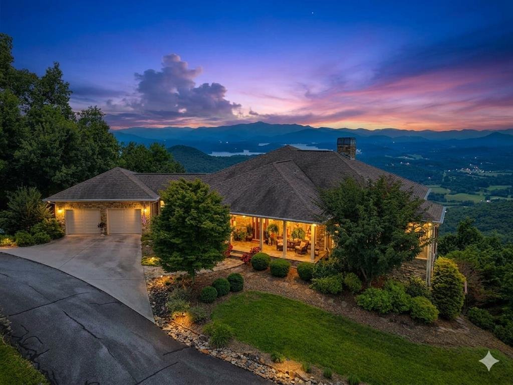 House in Hayesville, North Carolina, United States 2 - 18321672
