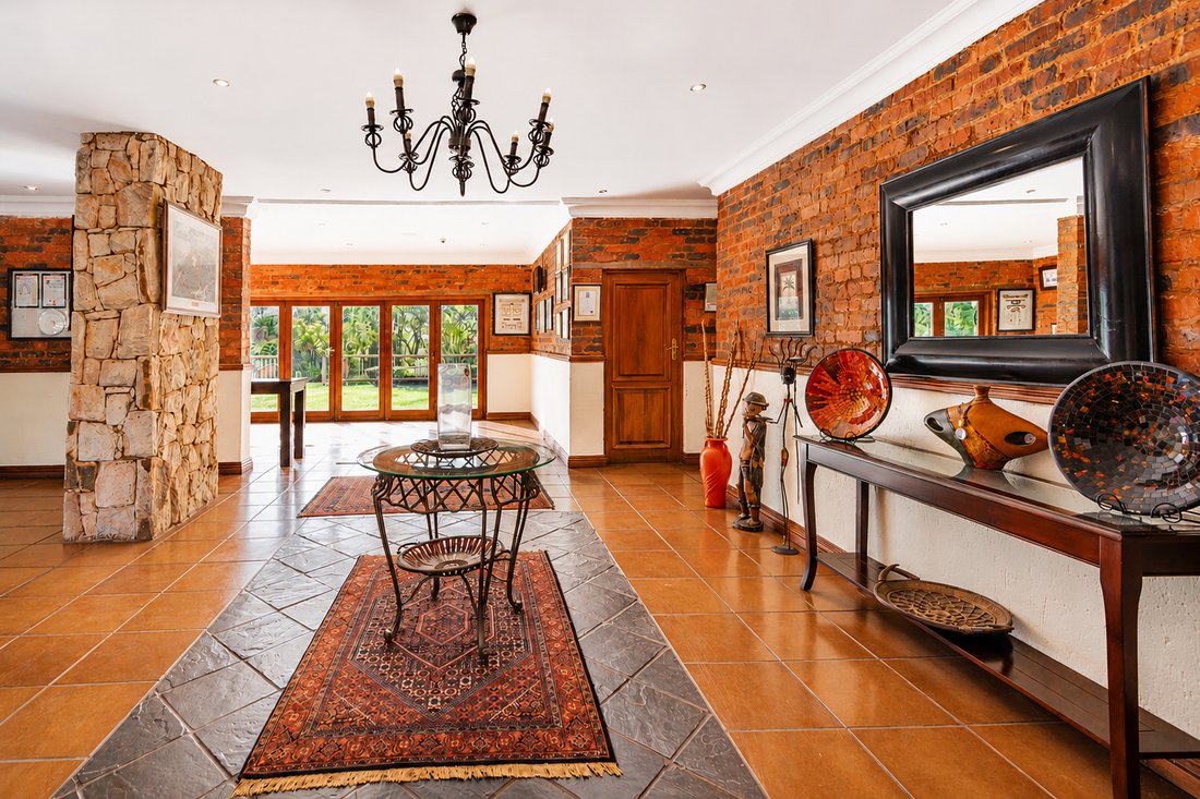 Farm Ranch in Mogale City Local Municipality, Gauteng, South Africa 1 - 18165999