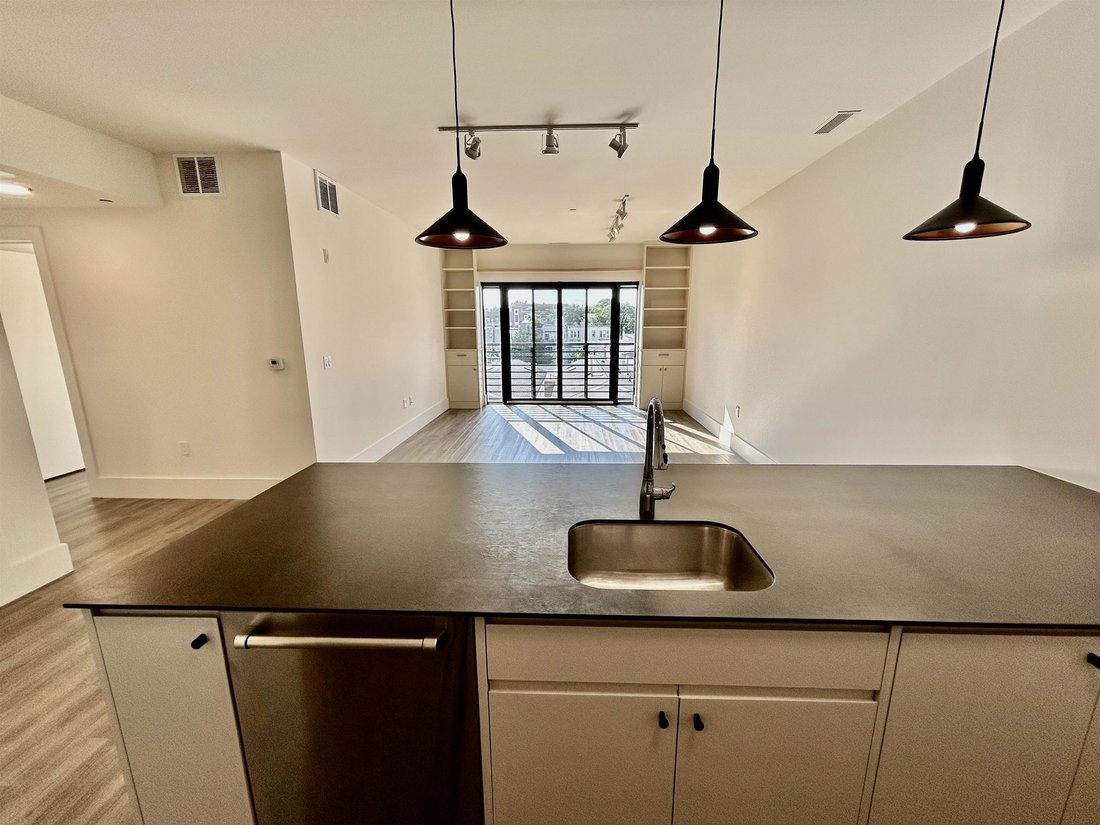 Condo in Jersey City, New Jersey, United States 3 - 18322477