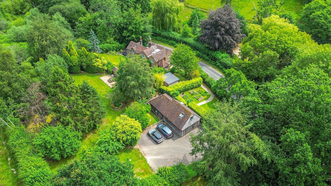 House in Danehill, England 2 - 17704432