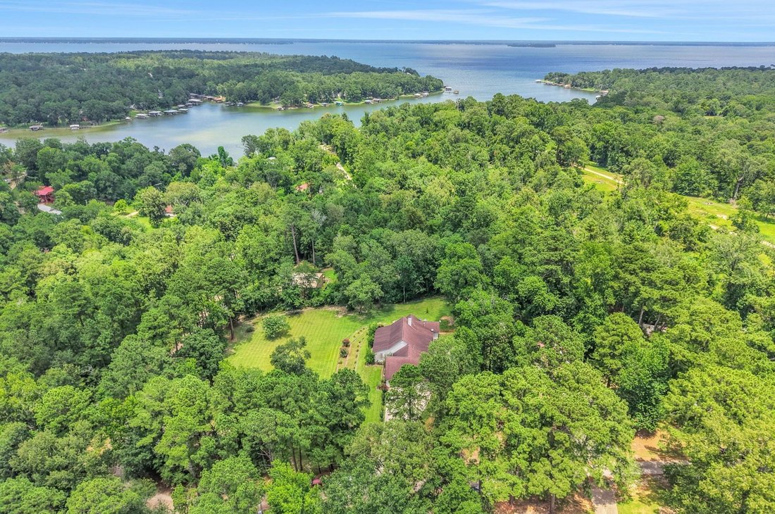 House in Coldspring, Texas, United States 2 - 18322628